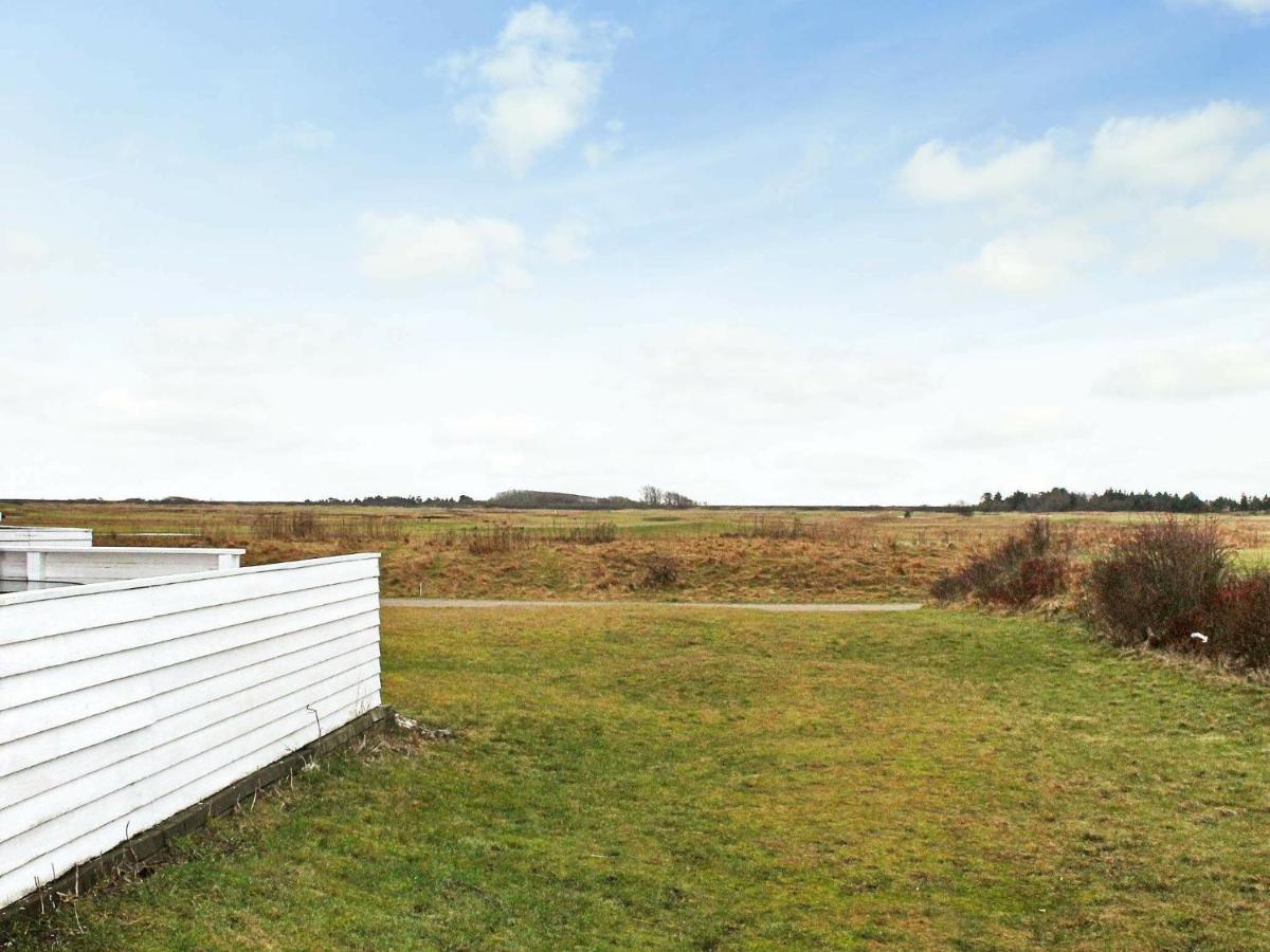 Three-Bedroom Holiday Home In Romo 39 Rømø Kirkeby Exteriör bild